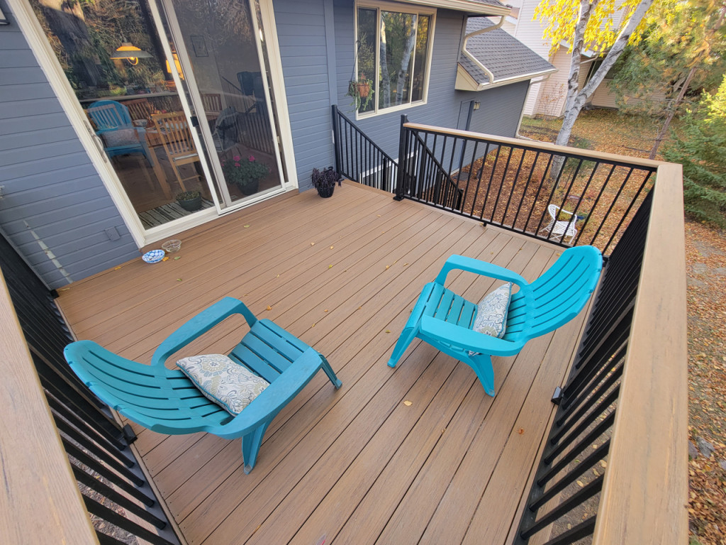 20221020_084544 Close up of new deck with metal railing built by Iron River Construction in Eden Prairie, MN