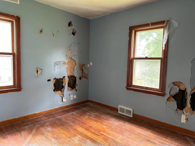 BEFORE before full remodel 1946 historic home glencoe