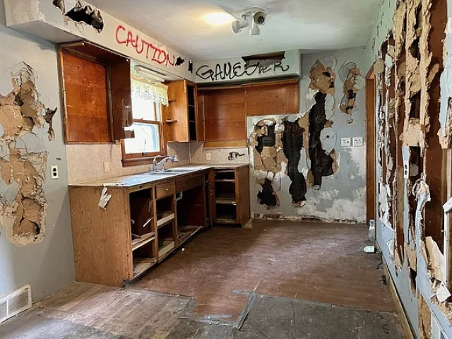 BEFORE before full remodel 1946 historic home glencoe